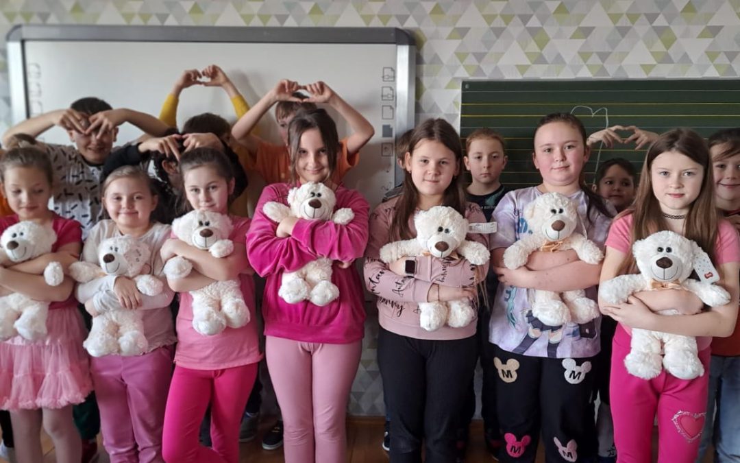 Klasa 3a świętuje „Dzień Kobiet”
